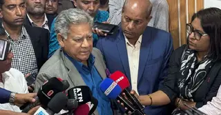 চট্টগ্রাম বন্দরকে সচল করতে সরকার হার্ড লাইনে যাবে: নৌপরিবহন উপদেষ্টা